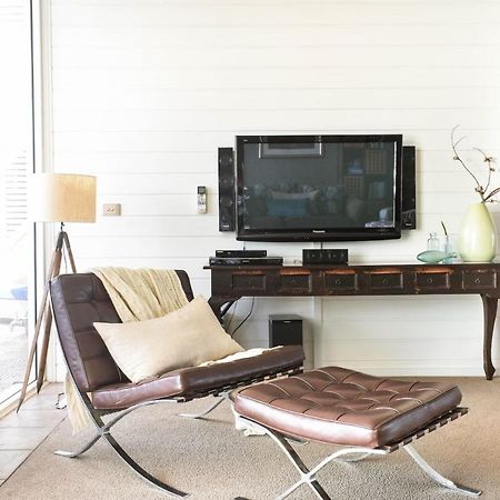 Bay Breeze Boutique Accommodation Batemans Bay Exteriör bild