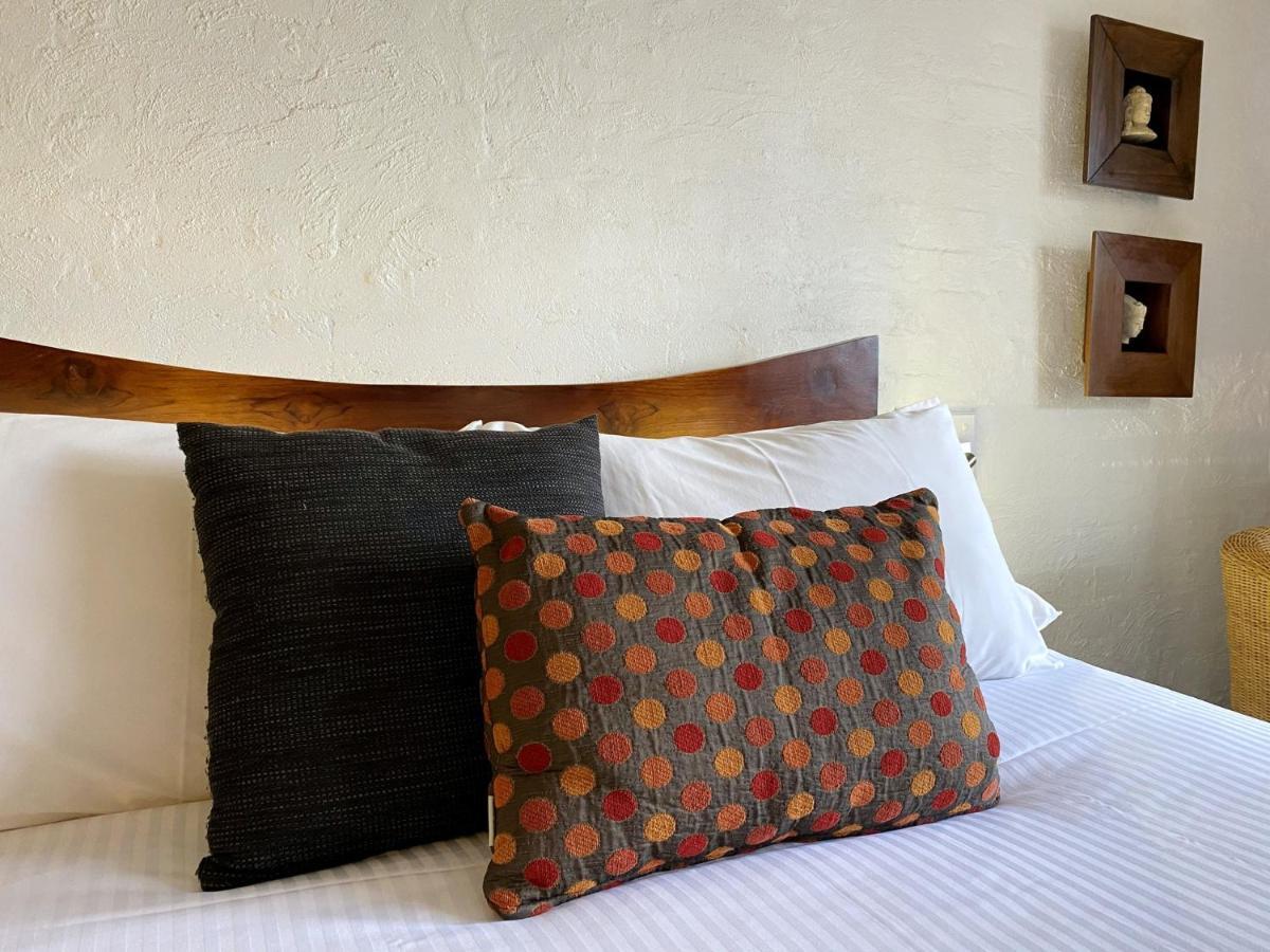 Bay Breeze Boutique Accommodation Batemans Bay Exteriör bild