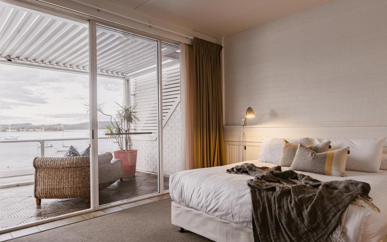Bay Breeze Boutique Accommodation Batemans Bay Exteriör bild