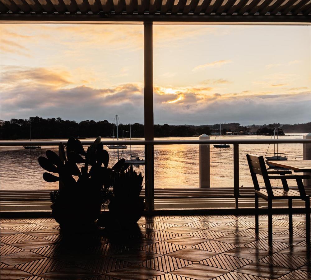 Bay Breeze Boutique Accommodation Batemans Bay Exteriör bild